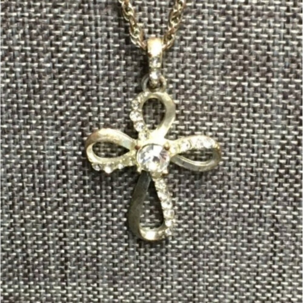 Loop Cross Pendant Necklace 18 In As Is Silver Rhinestone Religious Retro Bling